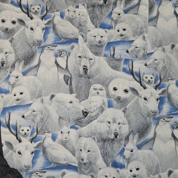 wildlife scrub set - Picture 2 of 2